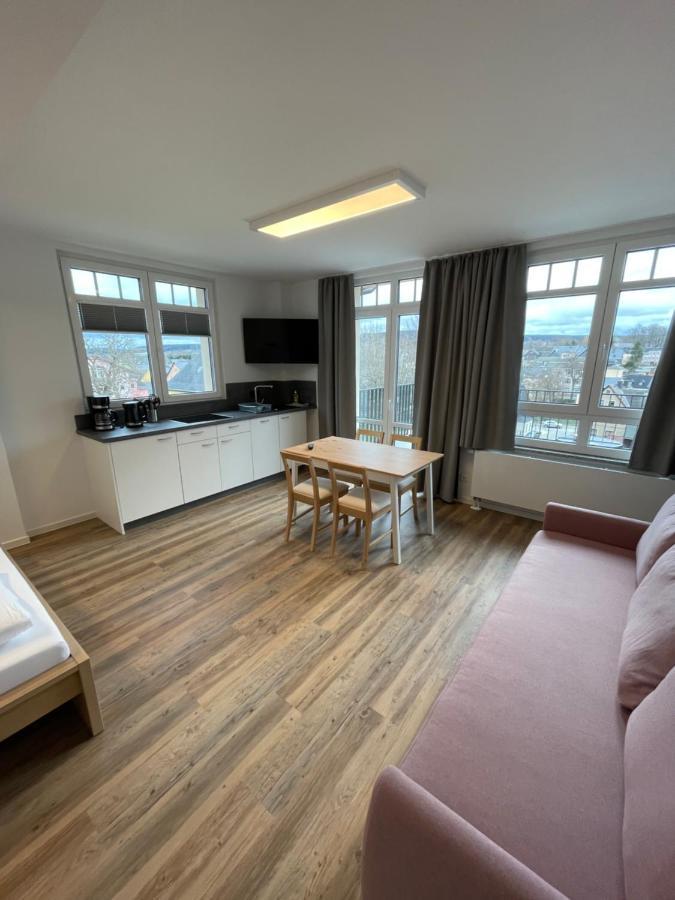 Urlaubshaus-Erzgebirge Hotel Zwoenitz ภายนอก รูปภาพ