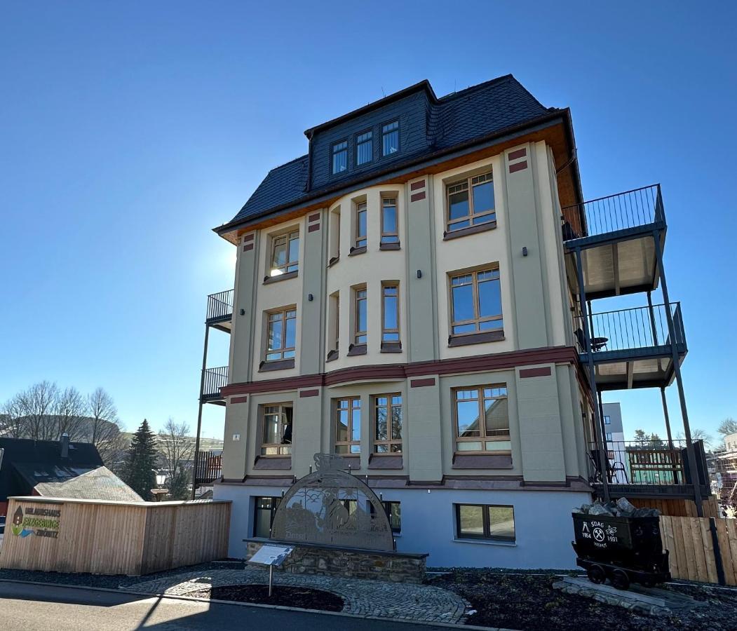 Urlaubshaus-Erzgebirge Hotel Zwoenitz ภายนอก รูปภาพ