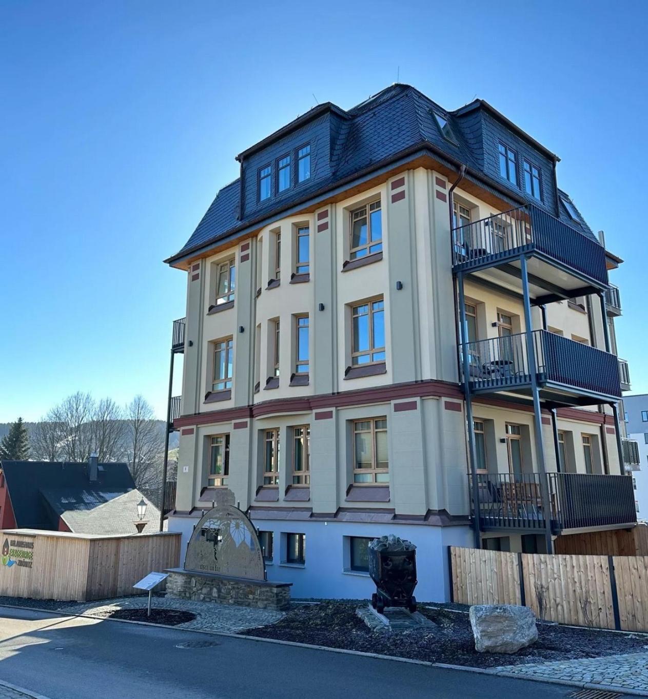 Urlaubshaus-Erzgebirge Hotel Zwoenitz ภายนอก รูปภาพ