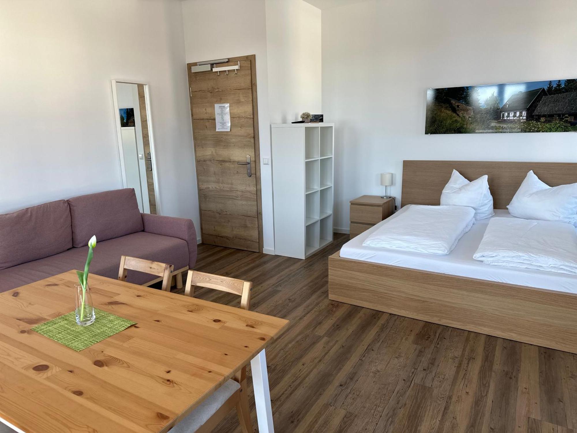 Urlaubshaus-Erzgebirge Hotel Zwoenitz ภายนอก รูปภาพ