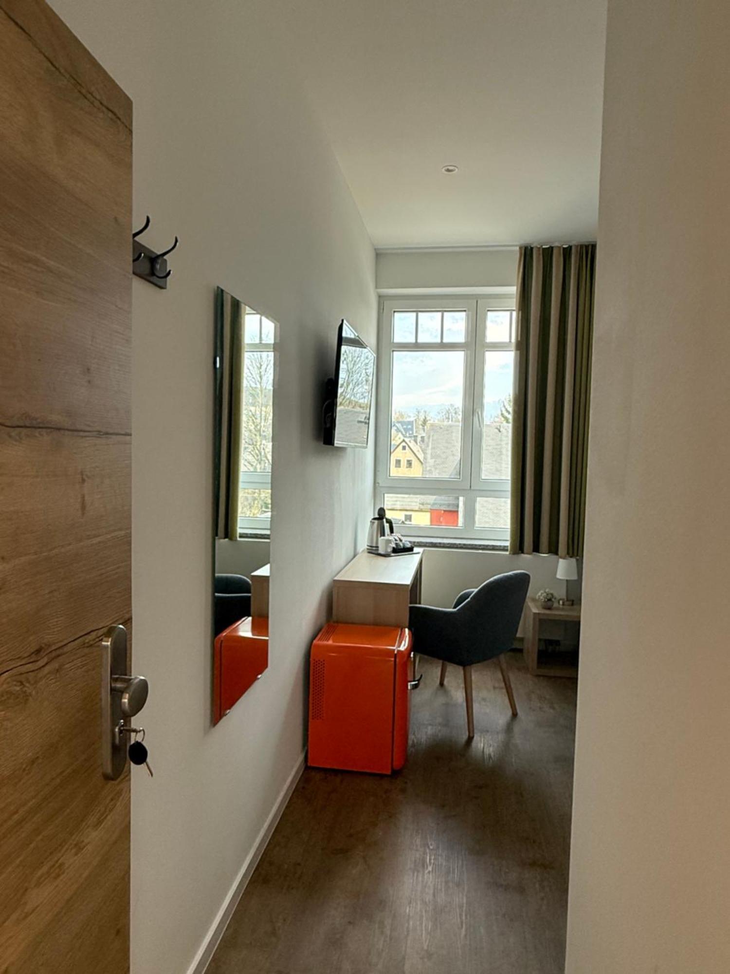 Urlaubshaus-Erzgebirge Hotel Zwoenitz ภายนอก รูปภาพ